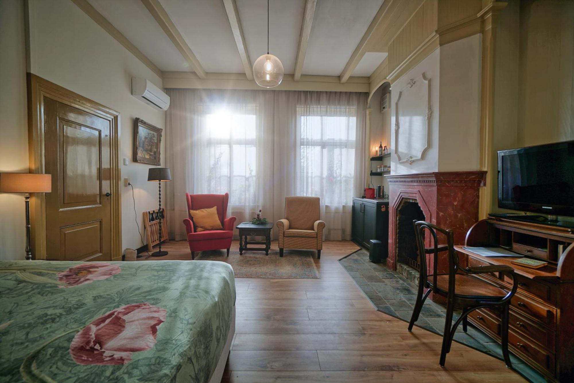 Bed & Breakfast Bloemen Vertellen Elst  Exterior photo